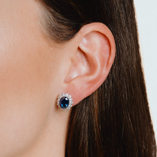 E5586 DF ZIRCONIA BLUE Ovl Clustr Earrings