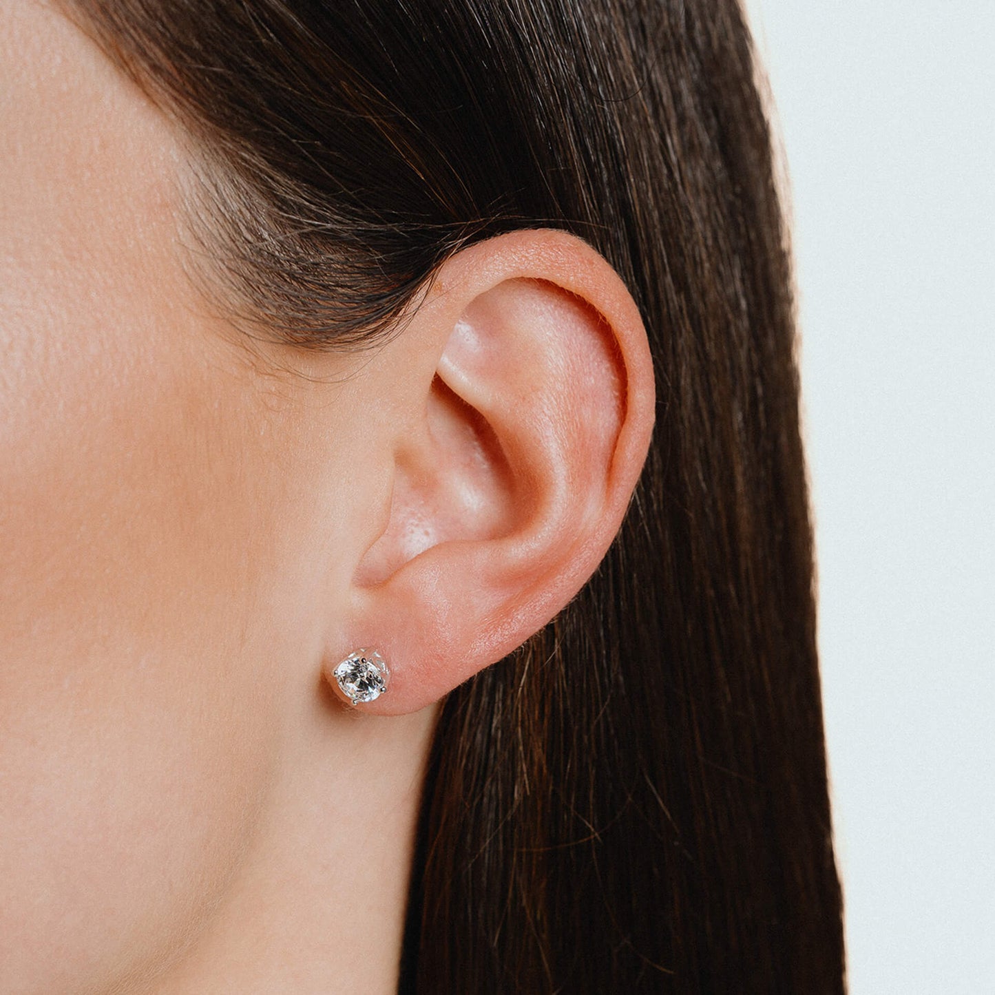 E5907 DF 4 Claw ZIRC 1.0ct Solitaire Std Earrings