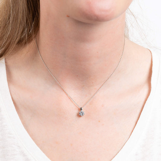 P4609 DF 6 Claw ZIRC 0.75ct Solitair Clw Pendant